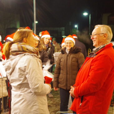 Viele „Stadtkapellen – Nikoläuse“ …