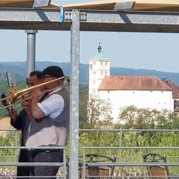 Ständle und Marsch beim Maientag